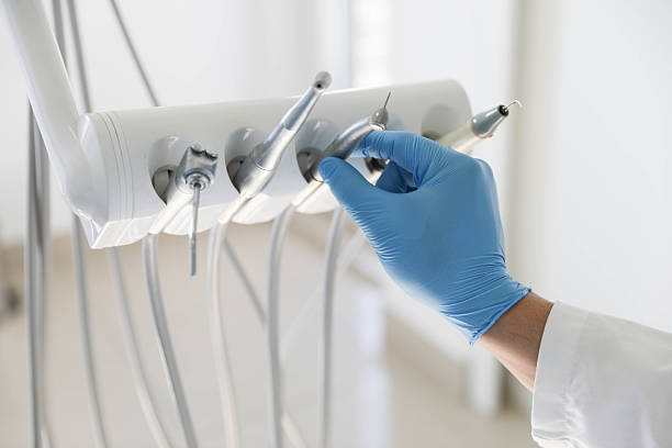 Professional Emergency Dentist technician working in Merion Station, PA